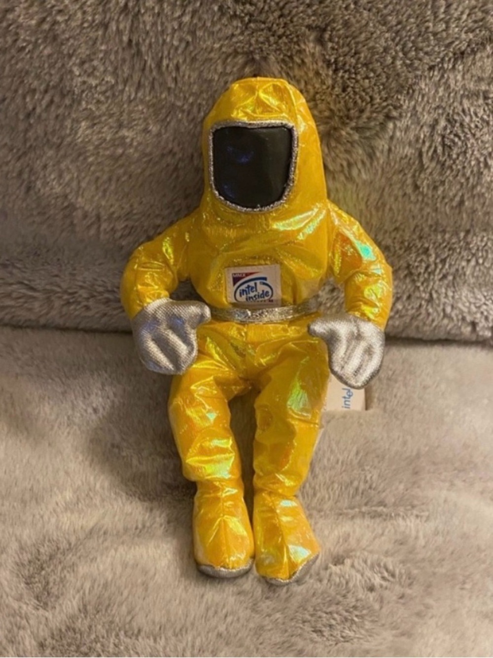 NWT! Vintage 1997 Intel Inside Pentium Il Yellow Astronaut Man “Bunny Suit” 8"